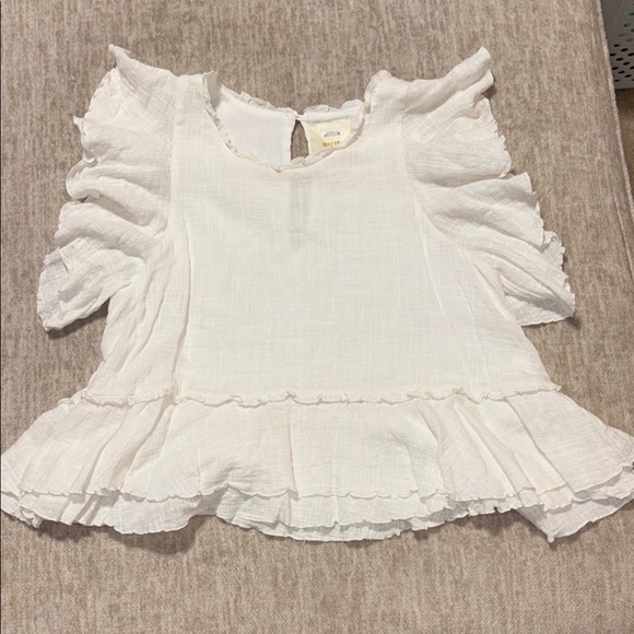 Medium Maeve white gauze top Anthropologie  100% cotton ruffle sleeves and hem - Picture 2 of 7